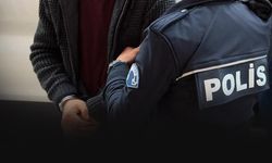 İzmir'de fuhuş operasyonu...  3 şüpheli tutuklandı