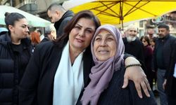 Başkan Çerçioğlu Efeler'de pazarda vatandaşlar ve esnafla buluştu