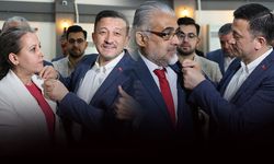 DP Buca İlçe Başkanı Doğan AK Parti'ye geçti... Rozetleri Cumhur İttifakı Adayı Dağ taktı!