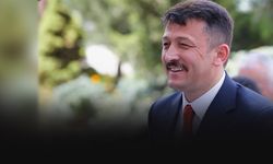 Cumhur İttifakı İzmir Büyükşehir adayı Dağ:  Hizmet aşkımız karşılık buluyor!