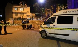 Manisa'da bıçaklı kavgada 2 kişi yaralandı