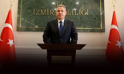 İzmir Valisi Elban Dijital Dönüşüm Zirvesi'nde konuştu