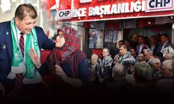 Başkan Tugay'dan Beydağ'a soğuk hava deposu ve greyder sözü