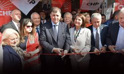 CHP'nin Büyükşehir Adayı Tugay'dan Foça'ya ziyaret... "Biz İzmir'i koruduk"