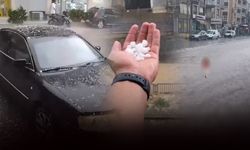 İzmir'i önce sağanak sonra dolu vurdu... Kentte yaşam durdu!