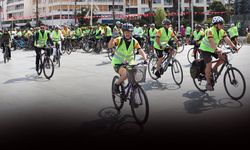 İzmir'de pedallar sağlıklı yaşam için çevrildi!