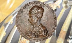 Fatih Sultan Mehmet yaptırdı: Tılsımlı madalyon ne anlatıyor