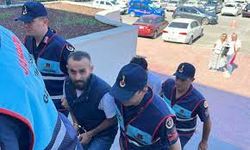 Bodrum'da kamyonette 20 kaçak göçmen ile 5 organizatör şüphelisi yakalandı