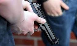 Uşak'ta tabancayla vurulan kişi ağır yaralandı