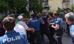 Evdeki yangın sonrası ortalık karıştı... Gazlı müdahale