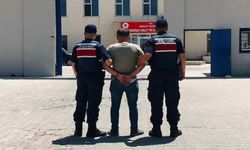 Afyonkarahisar'da aranan 2 hükümlü yakalandı
