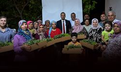 Bornova’da tarıma destek... Yerel tohum ve fide dağıtımı başladı!