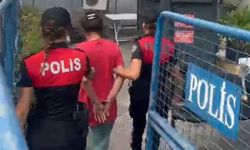 İzmir'de motorize polis ekiplerinden denetim... Firari 2 hükümlü yakalandı