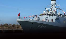 TCG Sancaktar ve TCG Kınalıada İzmir'de ziyarete açıldı