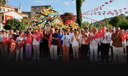 Çeşme Festivali, “90’larda Çeşme” teması ile başladı!