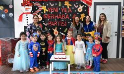 Bornova’da miniklere yeni yıl coşkusu