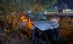 İki otomobilin çarpıştığı kazada 1 kişi hayatını kaybetti