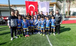 Bayraklı’da U-10 Cup turnuvası görkemli finalle tamamlandı