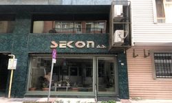 İzmir'de bir inşaat şirketinin satış ofisi kurşunlandı