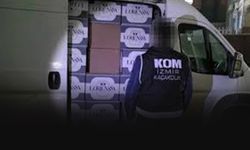 İzmir'de dev kaçakçılık operasyonu... 2 milyona yakın makaron ele geçirildi