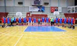 Hentbolda kupa heyecanı İzmir'de