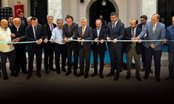 İzmir depreminde hasar görmüştü... Asırlık cami ibadete açıldı!
