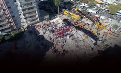 Rıza Bey Apartmanı'nda kızını kaybeden acılı anne: Hepimiz ilaçlarla ayakta duruyoruz