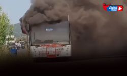 Seyir halindeki ESHOT alev alev yandı... Hurdaya döndü!