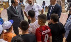 Datça'da depremzede çocuklar denizle buluştu