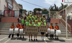 İzmir'de öğrenciler mahallelerde çevre bilinci oluşturuyor