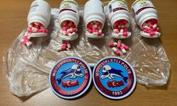 Manisa'da sentetik ecza hapla yakalanan 2 şüpheli tutuklandı