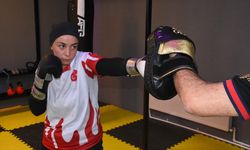 Zayıflamak için başladığı muaythaide Türkiye şampiyonluğuna uzandı