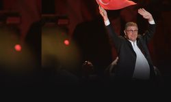 Başkan Tugay Duman konserinde gençlere seslendi... "Daha iyi bir ülkeye kavuşmanız için çalışacağız”