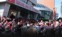 Narlıdere'de TİS krizi devam ediyor... İşçiler grevde!