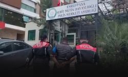 İzmir'de hapis cezasıyla aranan 2 kişi yakalandı