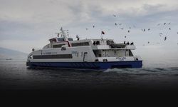 İzmir'de deniz ulaşımına hava muhalefeti engeli... Seferler iptal!