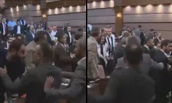 İBB Meclisi'nde arbede: AK Partili ve CHP'li üyeler birbirine girdi!