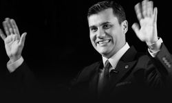 Milyonlar bugün Ferdi Zeyrek'i uğurluyor...  Güle güle Manisa'nın yiğidi!