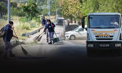 Ekipler yaz kış dinlemiyor... Narlıdere'de dip köşe temizlik!