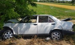 İki otomobilin çarpıştığı kazada, 1'i bebek 6 kişi yaralandı