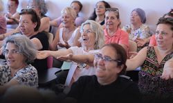 Konaklılar güneşi kahkaha yogası ile selamladı