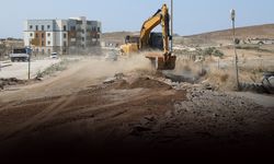 2 kilometrelik çalışma başladı: Seferihisar'da o yollar yenileniyor!