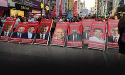 CHP Kıbrıs Şehitleri Caddesinde toplandı... Adalet için çağrı!