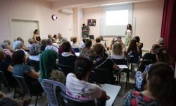 Konak’ın İleri Yaş Merkezi’nde kuşaklararası iletişim semineri
