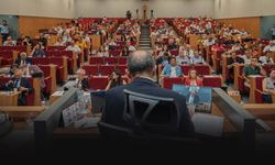 Büyükşehir Meclisinde yoğun gündem: Çiğli planları meclisi gerdi!