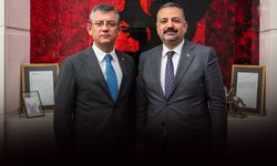 Ve Özel'in tercihi belli oldu: Aslanoğlu ile devam!