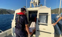 Fethiye açıklarında yatta yaralanan kişi tahliye edildi