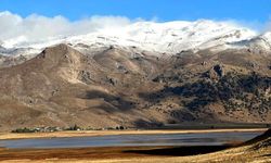 Muğla'nın yüksek kesimlerine mevsimin ilk karı yağdı