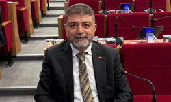 AK Partili Atmaca'dan Tugay'a jet yanıt!  "Kaçak olduğu ve kaldırılması gerektiği tescillenmiştir"