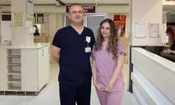 Doktor baba ile kızı aynı hastanede şifa dağıtıyor